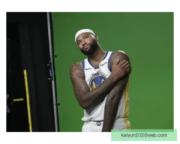 考辛斯谈雷霆崛起历程：从受欢迎到被质疑的成长轨迹